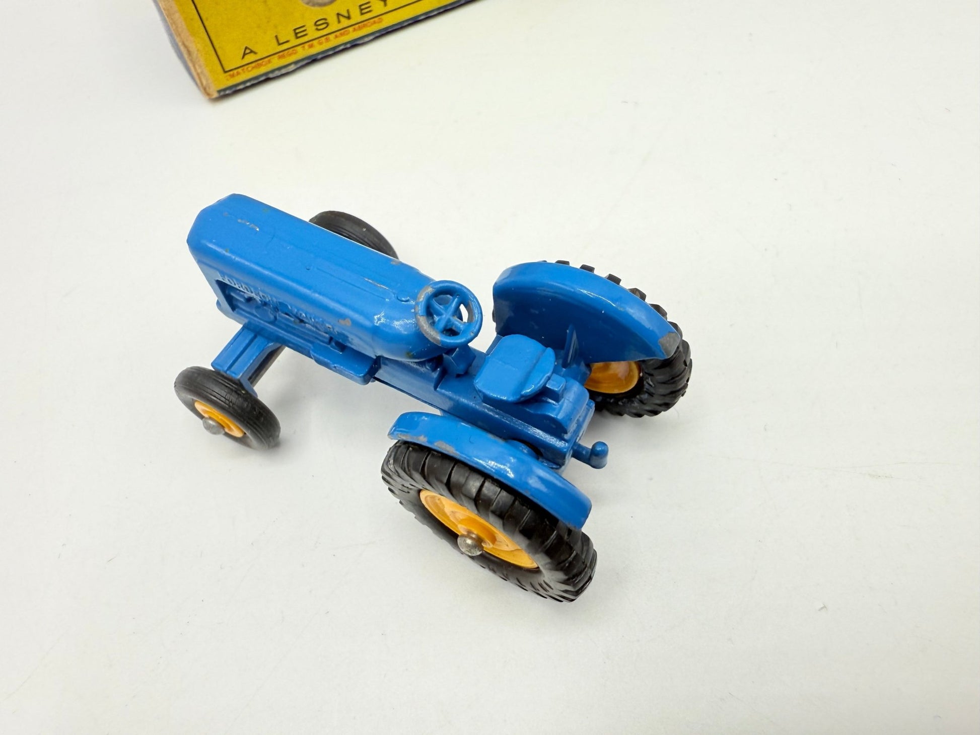 Matchbox Lesney 72a Fordson Tractor RARE YELLOW HUBS - Magic Matchbox
