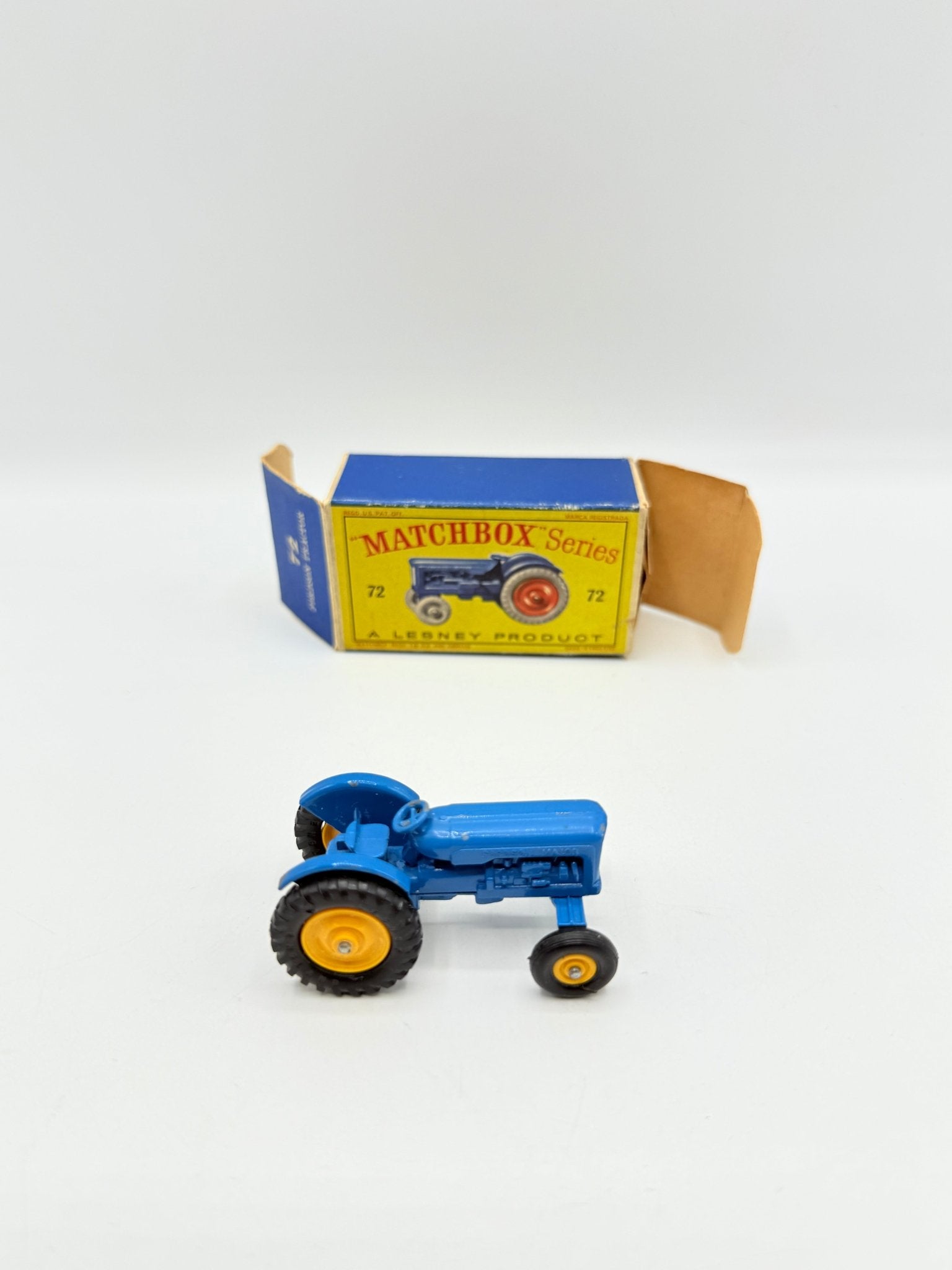 Matchbox Lesney 72a Fordson Tractor RARE YELLOW HUBS - Magic Matchbox
