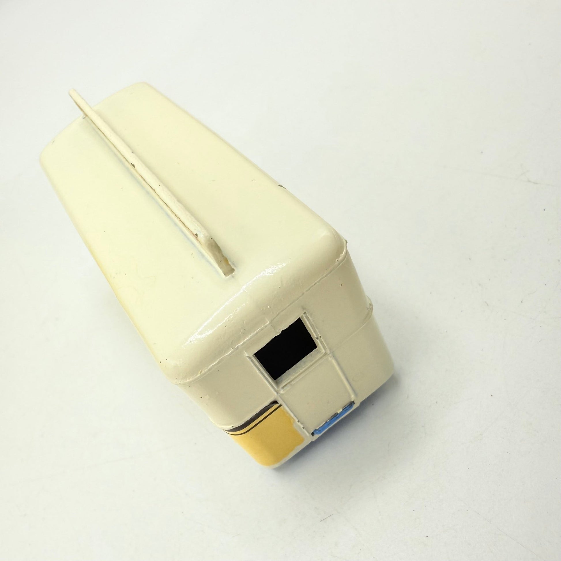 Matchbox Lesney 74a Mobile Refreshments Canteen Off - White GPW - Magic Matchbox