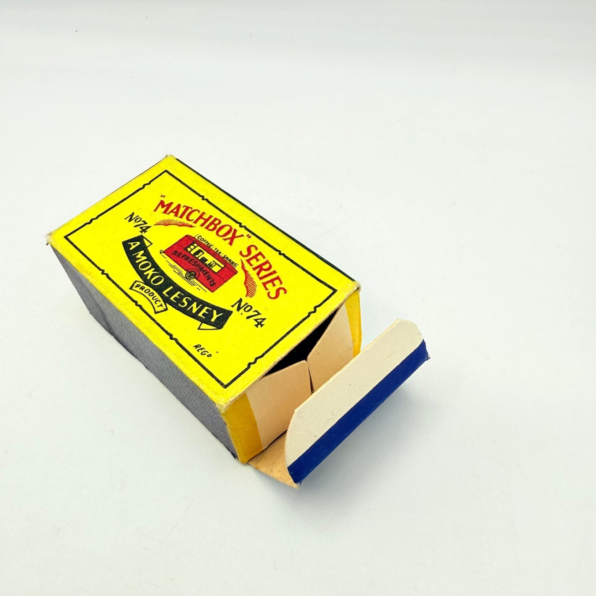 Matchbox Lesney 74a Mobile Refreshments Canteen Off - White GPW - Magic Matchbox