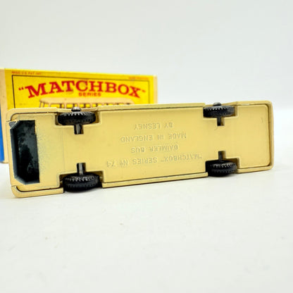 Matchbox Lesney 74b Daimler Bus - Magic Matchbox