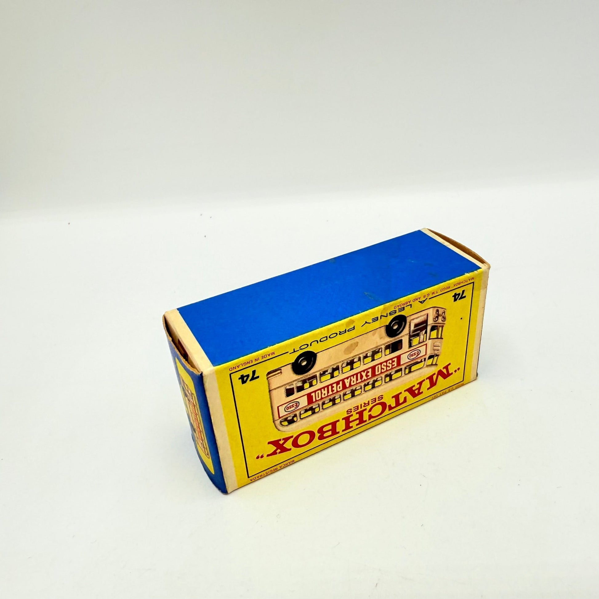 Matchbox Lesney 74b Daimler Bus - Magic Matchbox