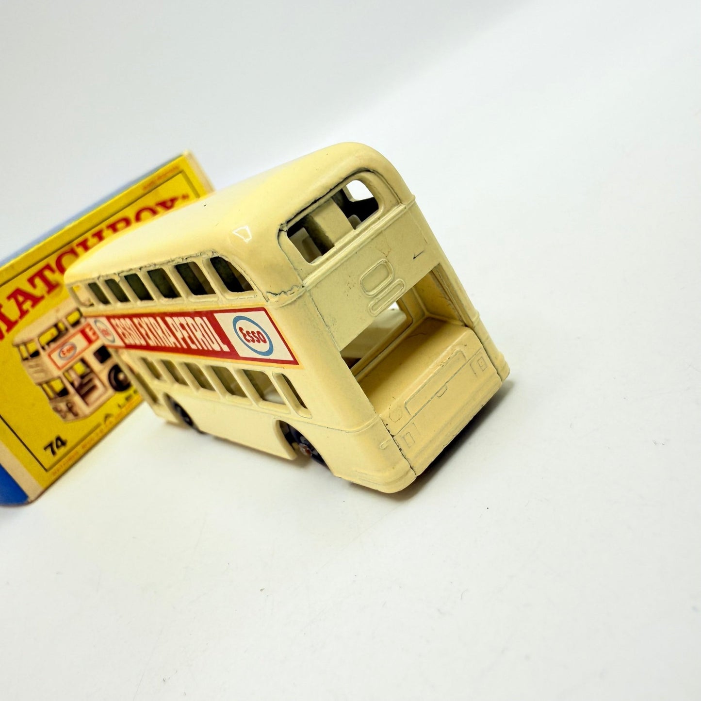 Matchbox Lesney 74b Daimler Bus - Magic Matchbox