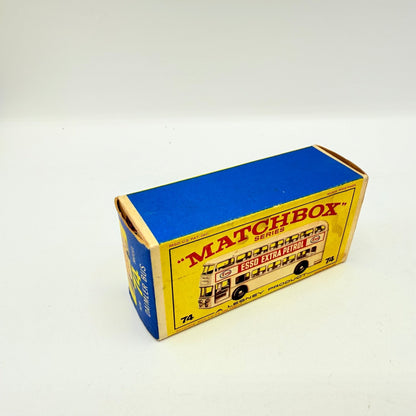 Matchbox Lesney 74b Daimler Bus - Magic Matchbox