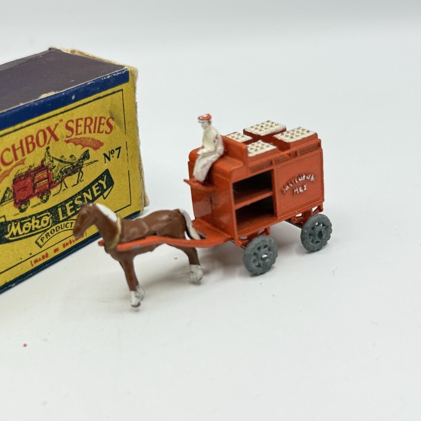 Matchbox Lesney 7a Horse Drawn Milk Float MW - Magic Matchbox