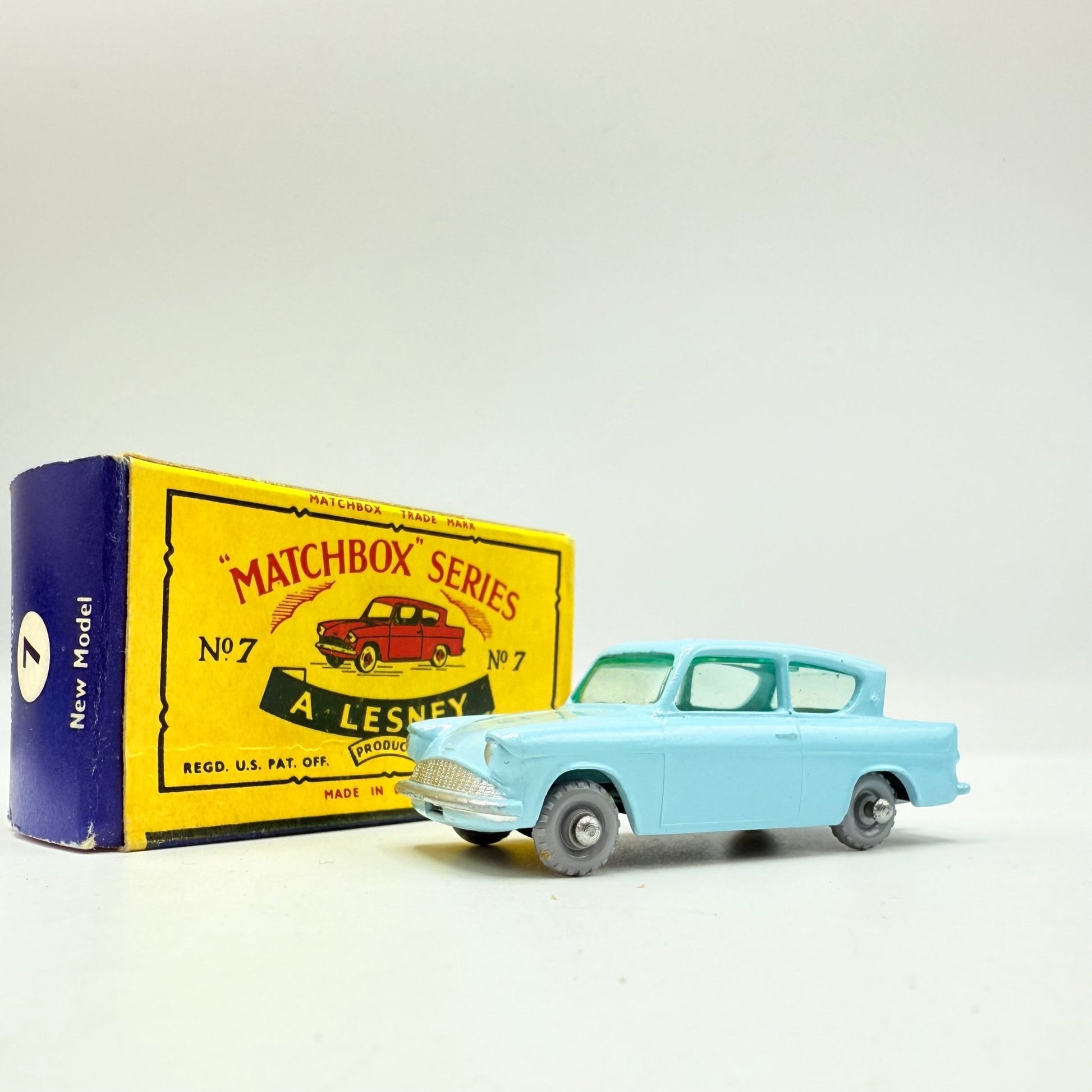Matchbox Lesney 7b Ford Anglia GPW - Magic Matchbox