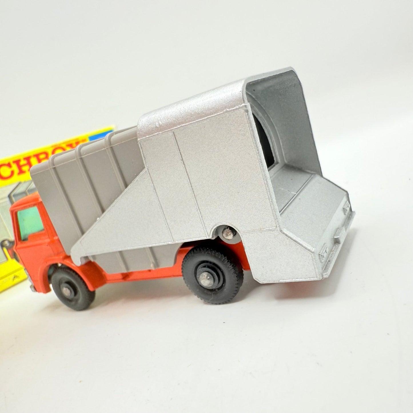 Matchbox Lesney 7c Ford D800 Refuse Truck - Magic Matchbox