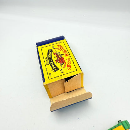 Matchbox Lesney 8a Caterpillar Tractor - Magic Matchbox