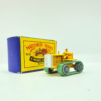 Matchbox Lesney 8a Caterpillar Tractor - Magic Matchbox
