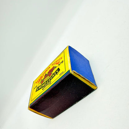 Matchbox Lesney 8a Caterpillar Tractor - Magic Matchbox