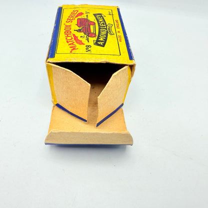 Matchbox Lesney 8a Caterpillar Tractor Orange with tracks - Magic Matchbox