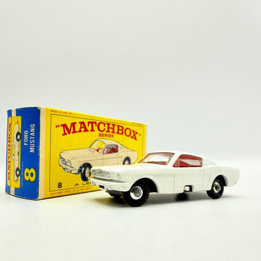 Matchbox Lesney 8e Ford Mustang - Magic Matchbox