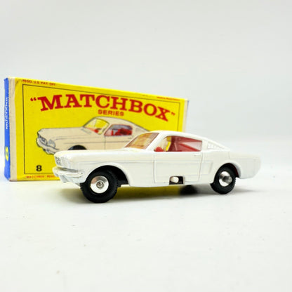 Matchbox Lesney 8e Ford Mustang - Magic Matchbox