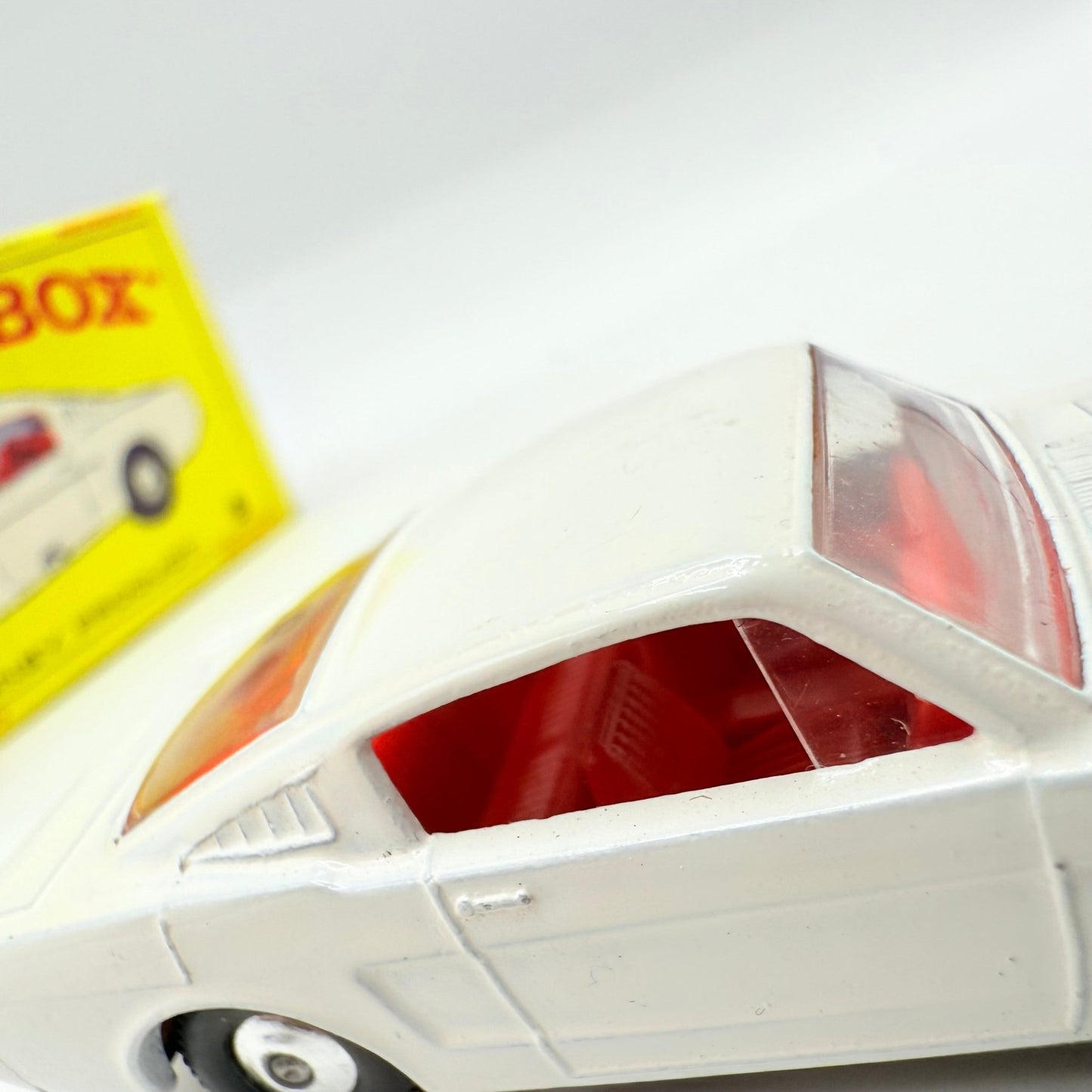 Matchbox Lesney 8e Ford Mustang - Magic Matchbox