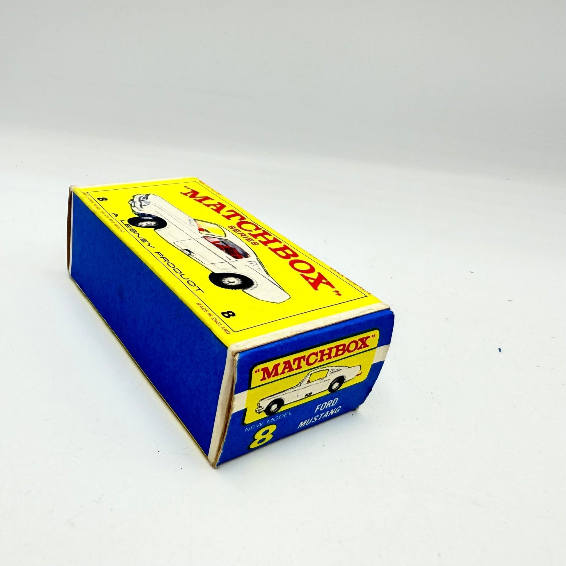Matchbox Lesney 8e Ford Mustang - Magic Matchbox