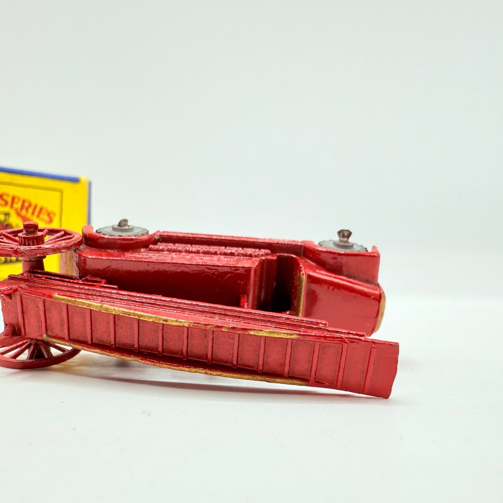 Matchbox Lesney 9a Dennis Fire Escape Engine - Magic Matchbox