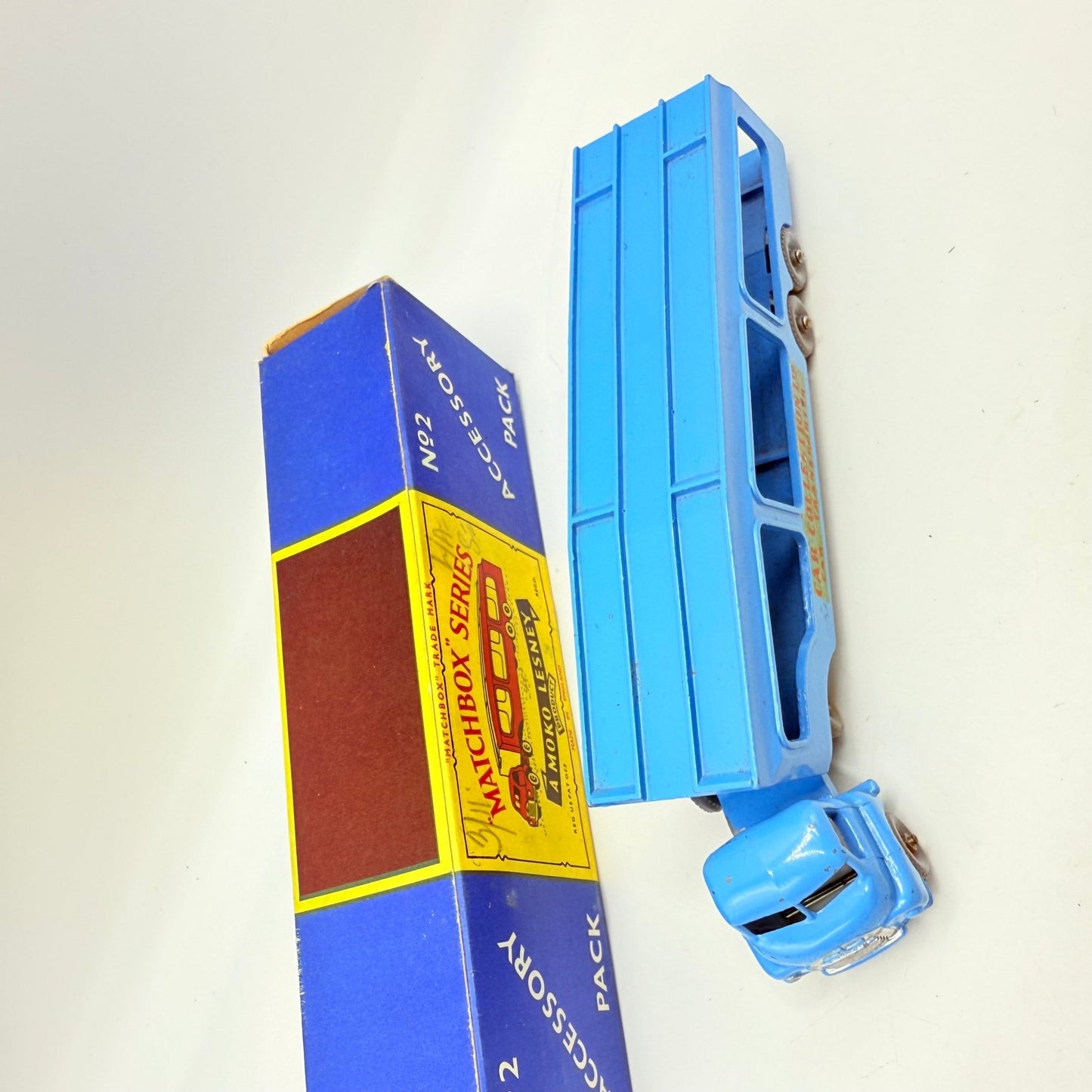 Matchbox Lesney A - 2 Bedford Car Transporter 2 Accessory Pack GPW Red Decals - Magic Matchbox