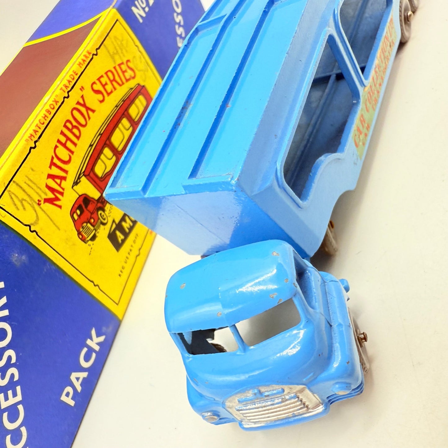 Matchbox Lesney A - 2 Bedford Car Transporter 2 Accessory Pack GPW Red Decals - Magic Matchbox