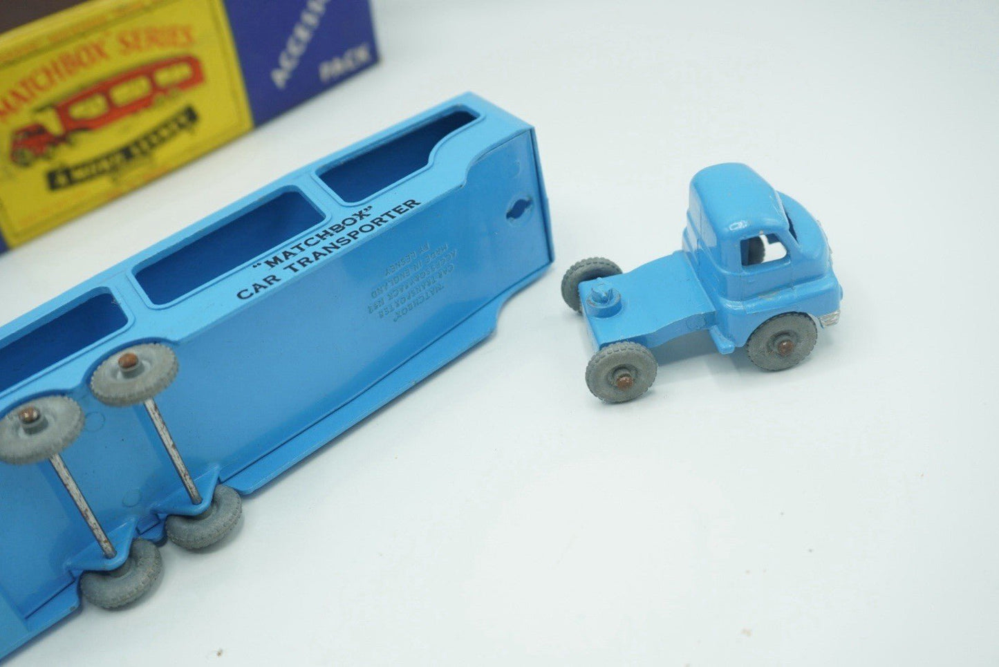 Matchbox Lesney A - 2 Bedford Car Transporter Accessory Pack Near Mint Boxed MW - Magic Matchbox