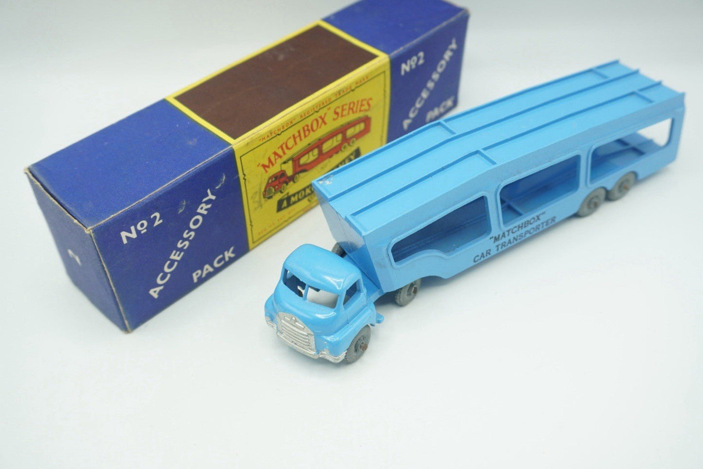 Matchbox Lesney A - 2 Bedford Car Transporter Accessory Pack Near Mint Boxed MW - Magic Matchbox