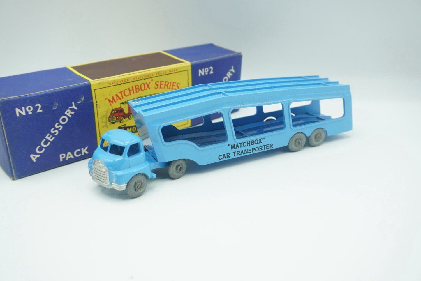 Matchbox Lesney A - 2 Bedford Car Transporter Accessory Pack Near Mint Boxed MW - Magic Matchbox