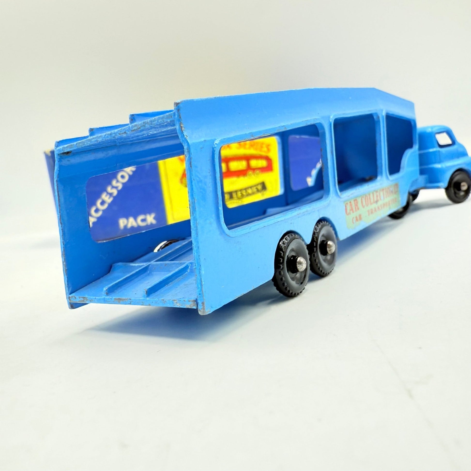 Matchbox Lesney A - 2 Car Transporter BLACK WHEELS - Magic Matchbox