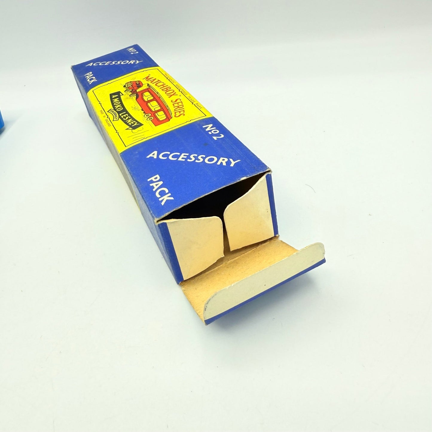 Matchbox Lesney A - 2 Car Transporter BLACK WHEELS - Magic Matchbox