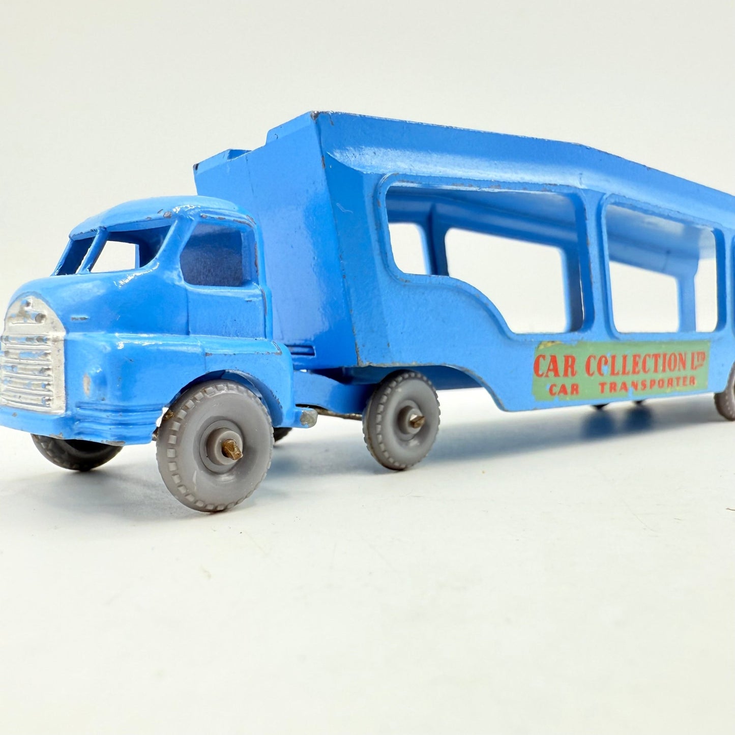 Matchbox Lesney A - 2 Car Transporter Grey Plastic Wheels UB - Magic Matchbox