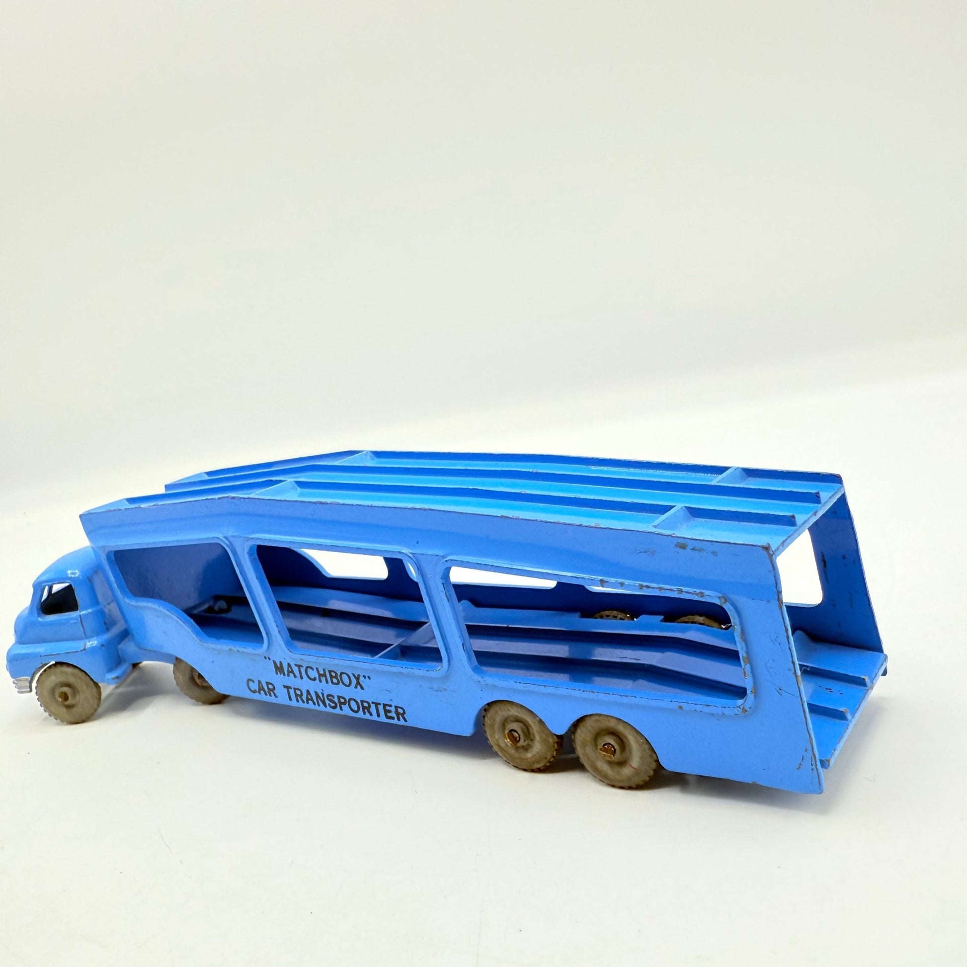 Matchbox Lesney A - 2 Car Transporter Metal Wheels - Magic Matchbox