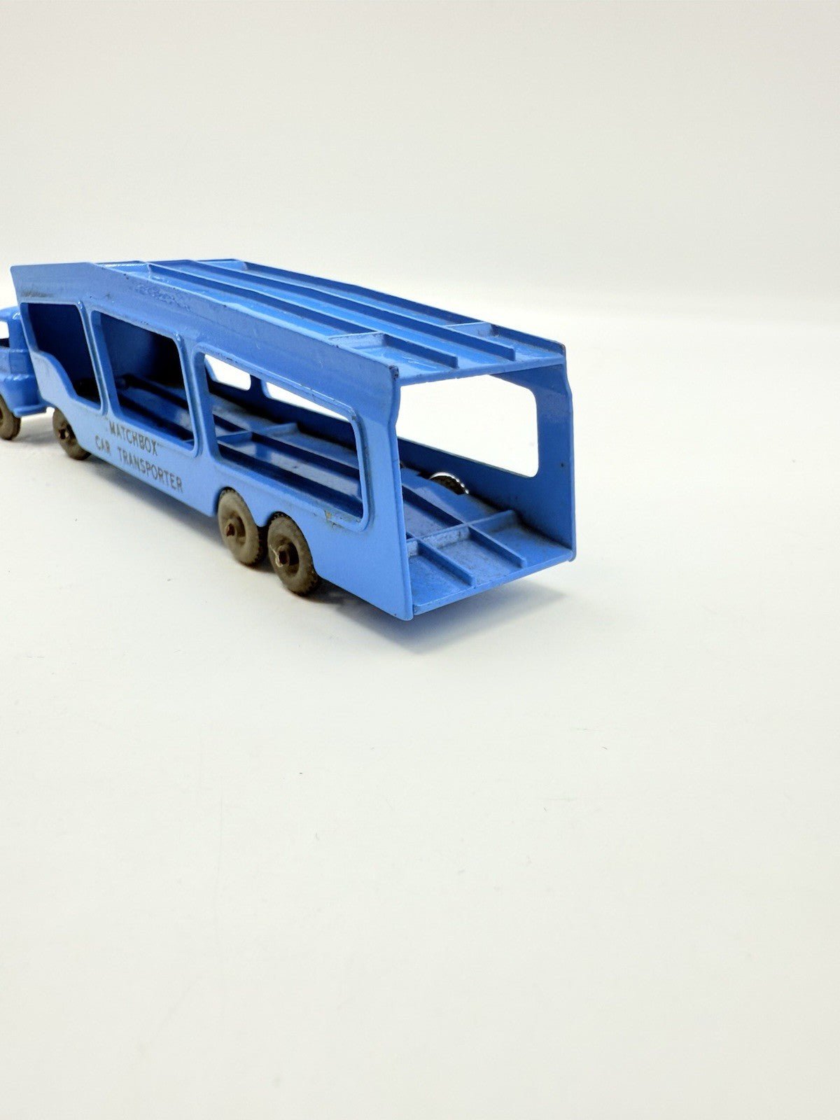 Matchbox Lesney A - 2 Car Transporter Metal Wheels - Magic Matchbox