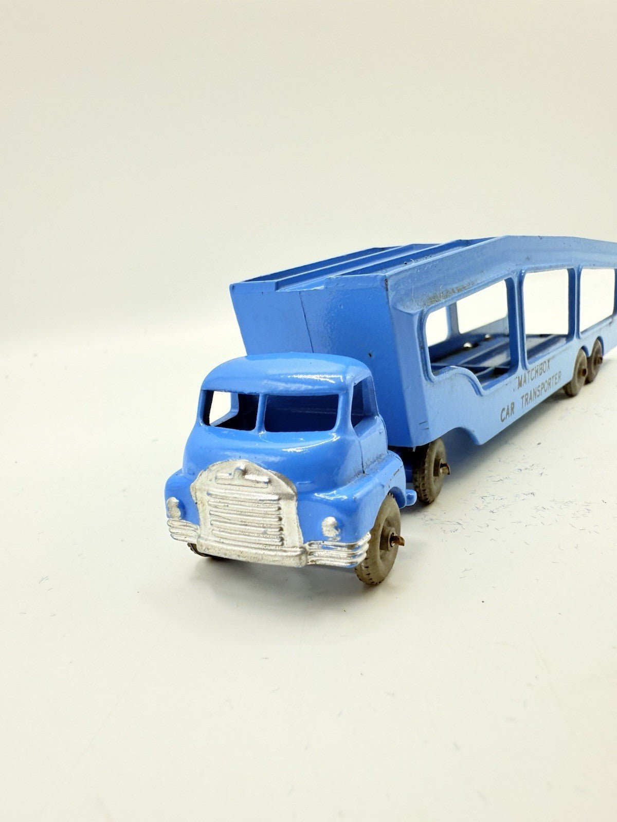 Matchbox Lesney A - 2 Car Transporter Metal Wheels - Magic Matchbox