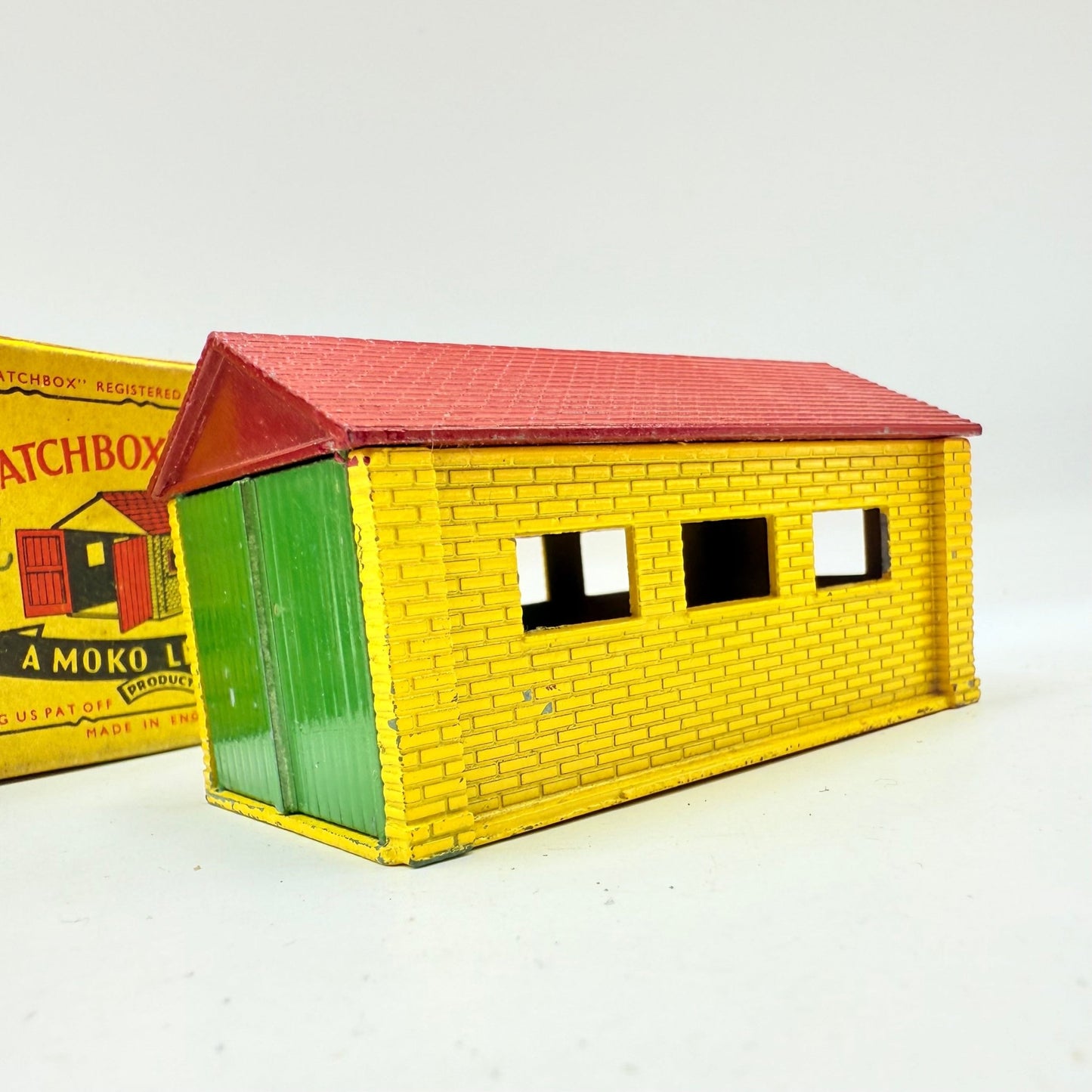 Matchbox Lesney A - 5 Accessory Pack Garage - Magic Matchbox