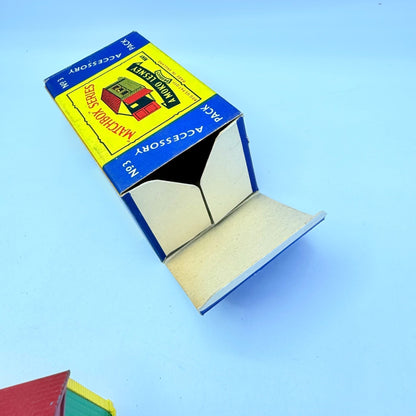 Matchbox Lesney A - 5 Accessory Pack Garage - Magic Matchbox