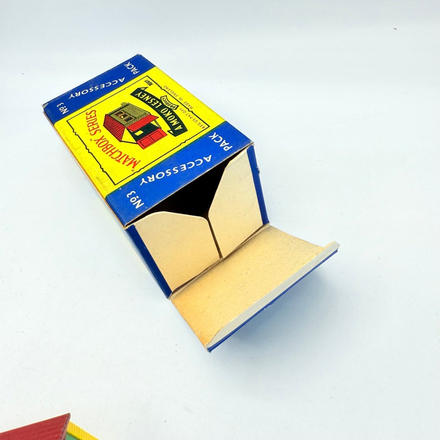 Matchbox Lesney A - 5 Accessory Pack Garage - Magic Matchbox