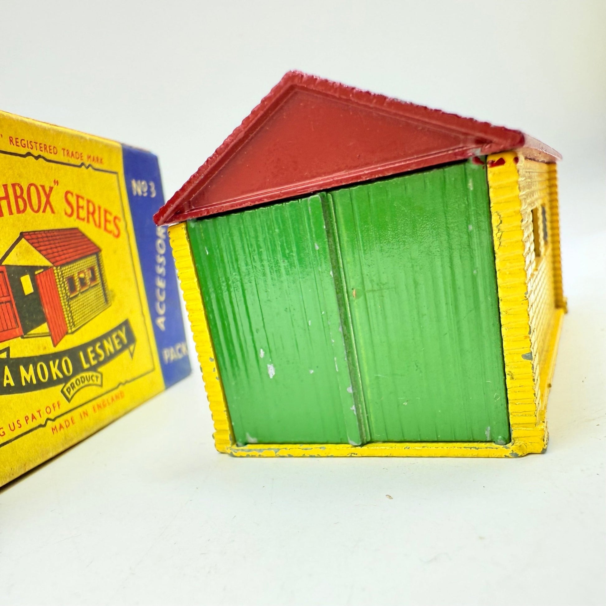 Matchbox Lesney A - 5 Accessory Pack Garage - Magic Matchbox