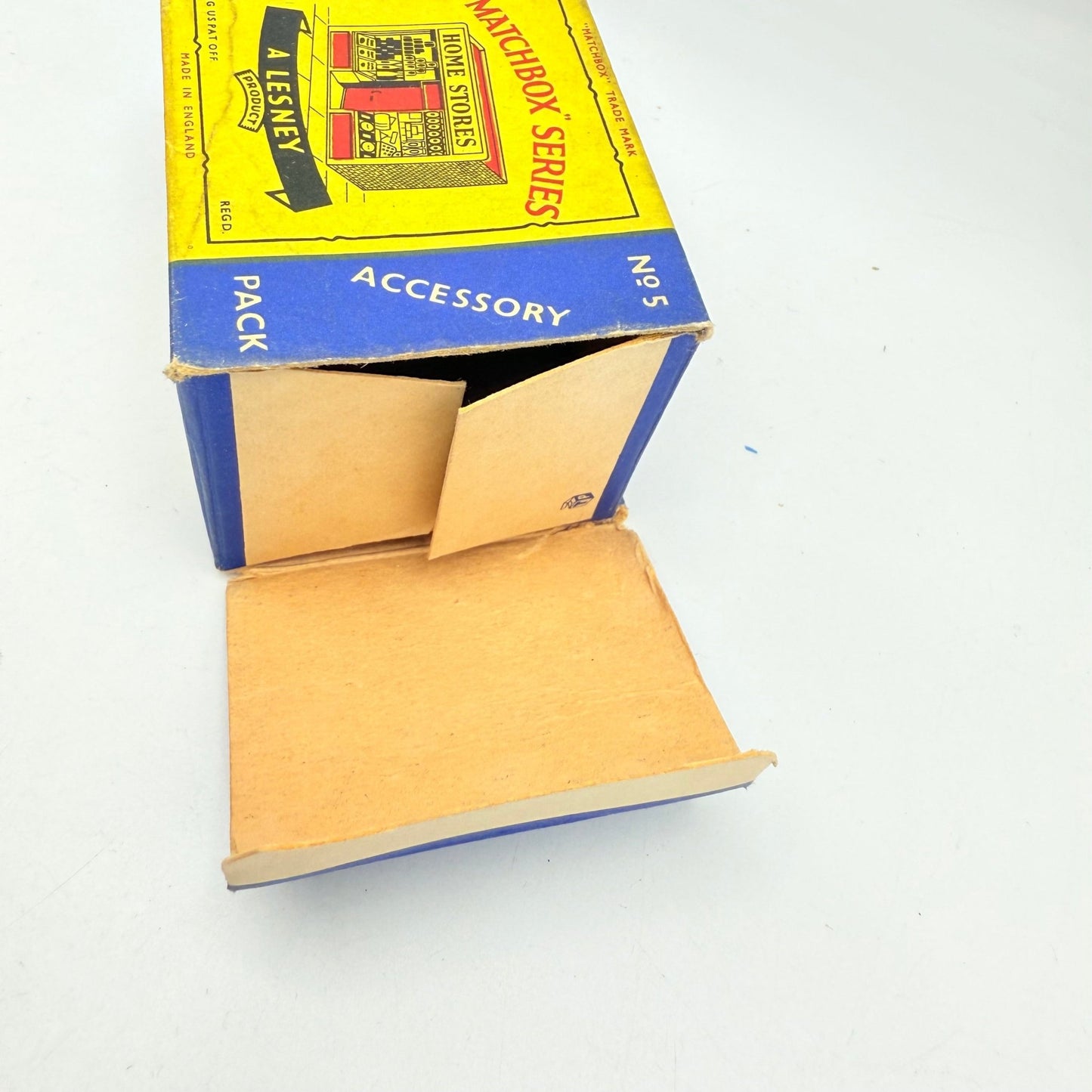 Matchbox Lesney A5 home stores shop - Magic Matchbox