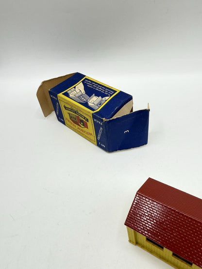 Matchbox Lesney Accessory Pack A3 Garage - Magic Matchbox