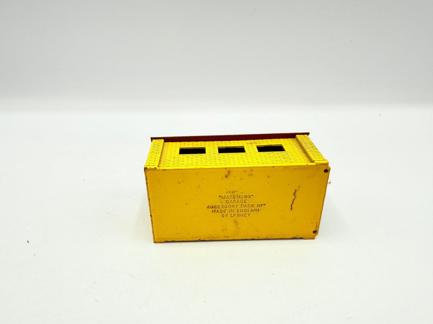 Matchbox Lesney Accessory Pack A3 Lock Up Garage - Magic Matchbox