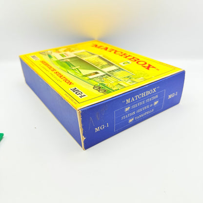 Matchbox Lesney Accessory Pack MG - 1 Matchbox BP Sales & Service Station - Magic Matchbox