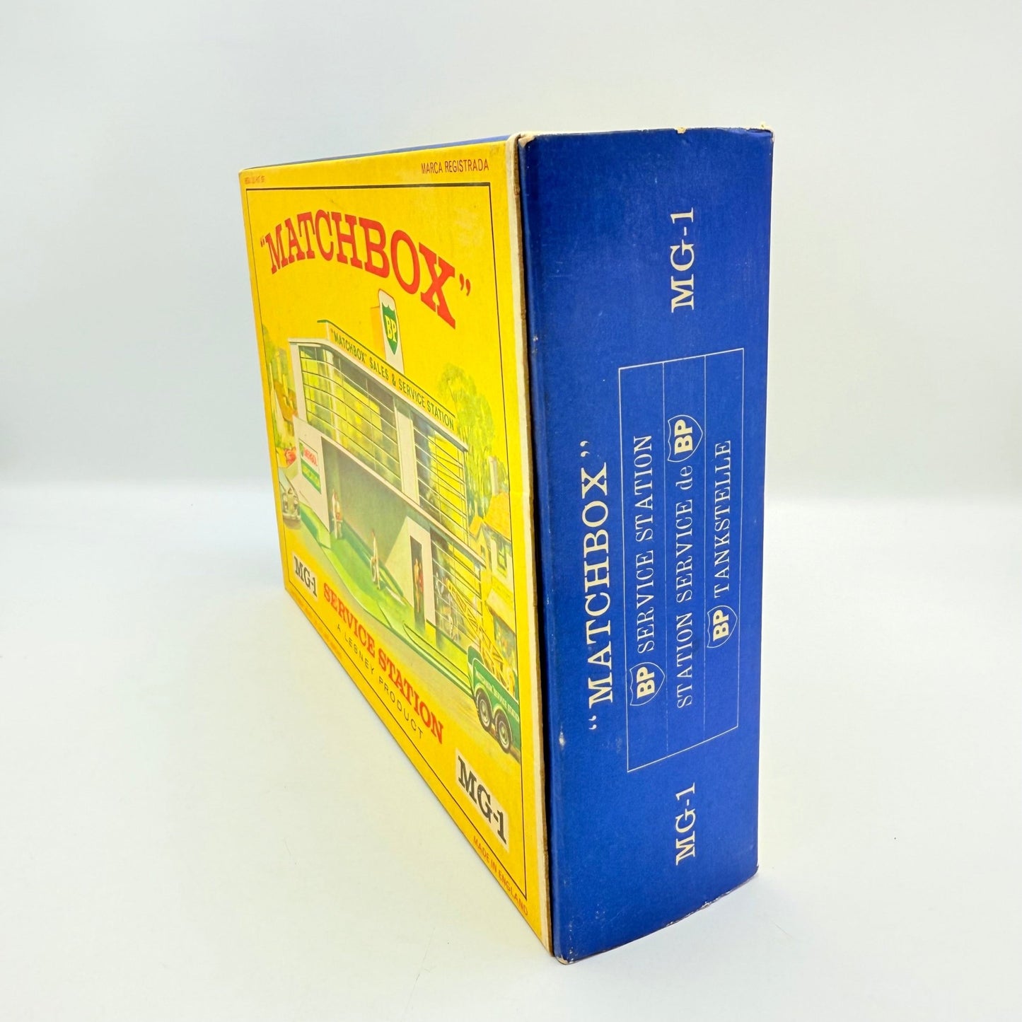 Matchbox Lesney Accessory Pack MG - 1 Matchbox BP Sales & Service Station - Magic Matchbox