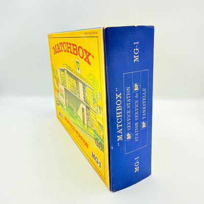Matchbox Lesney Accessory Pack MG - 1 Matchbox BP Sales & Service Station - Magic Matchbox