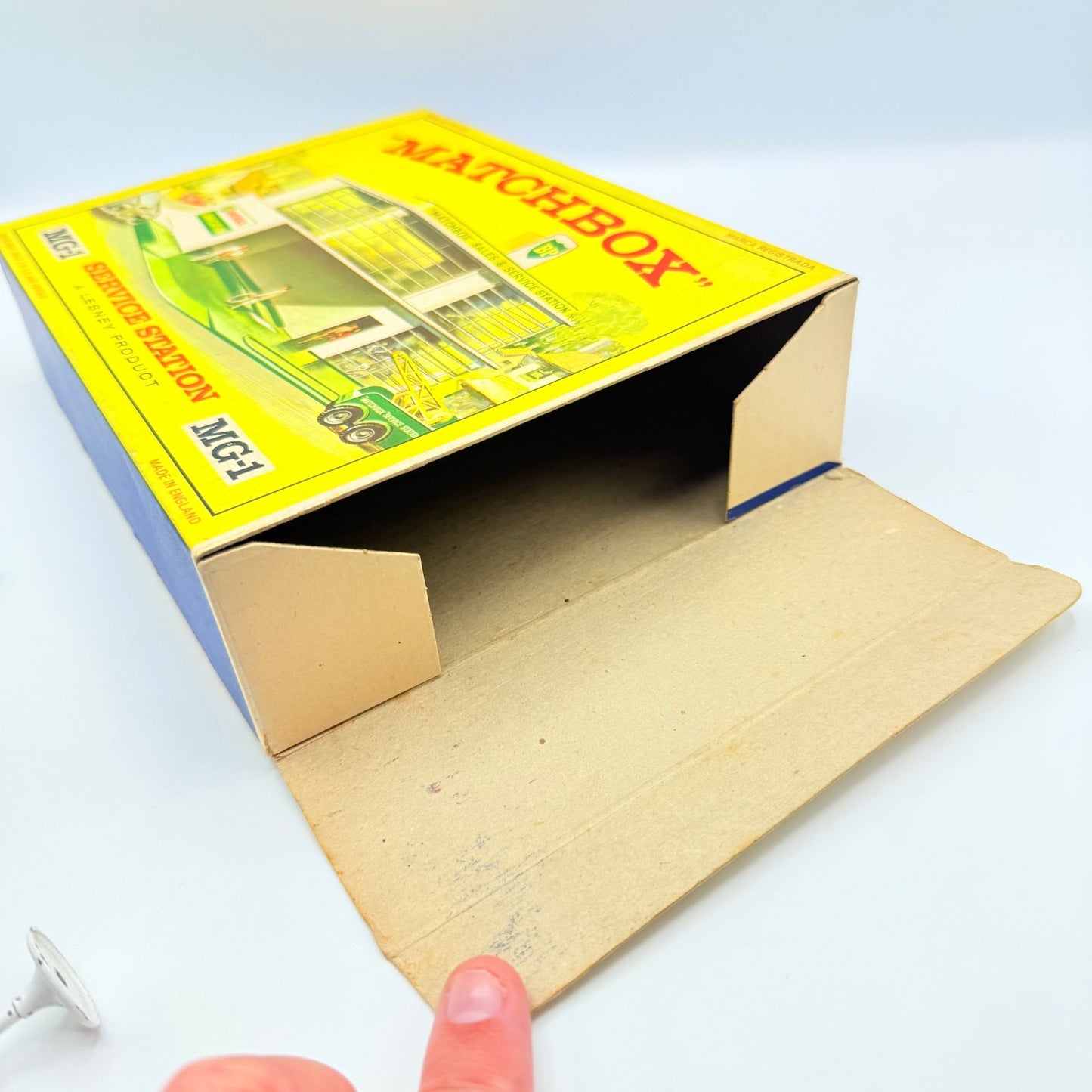 Matchbox Lesney Accessory Pack MG - 1 Matchbox BP Sales & Service Station - Magic Matchbox