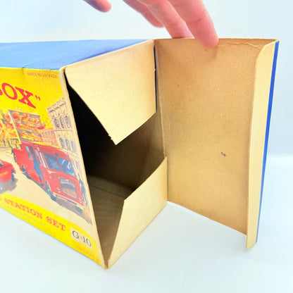 Matchbox Lesney G - 10 Fire Station Set with 4 models & original box - Magic Matchbox