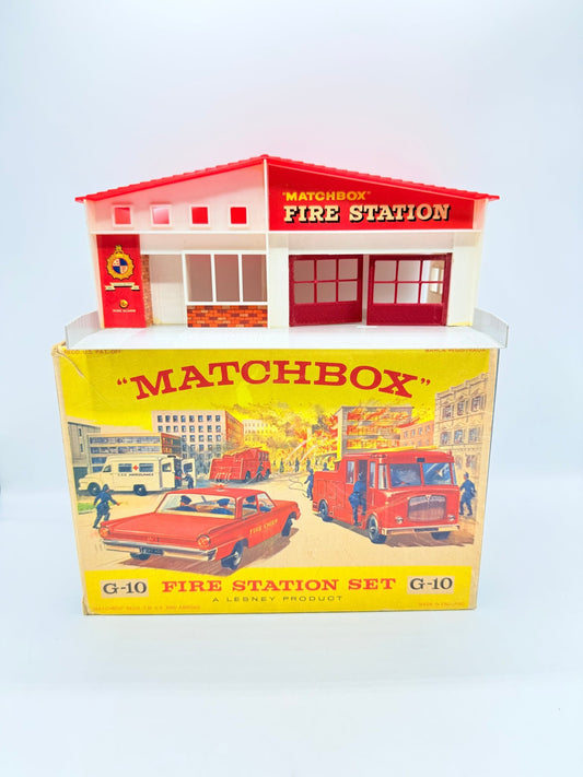 Matchbox Lesney G - 10 Fire Station Set without models. - Magic Matchbox