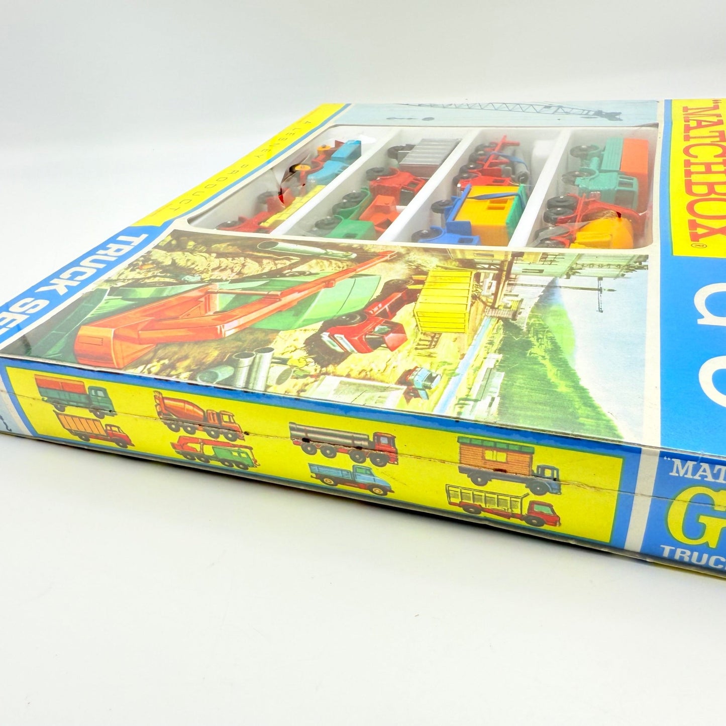 Matchbox Lesney G - 6 Commercial Truck Gift Set - Magic Matchbox