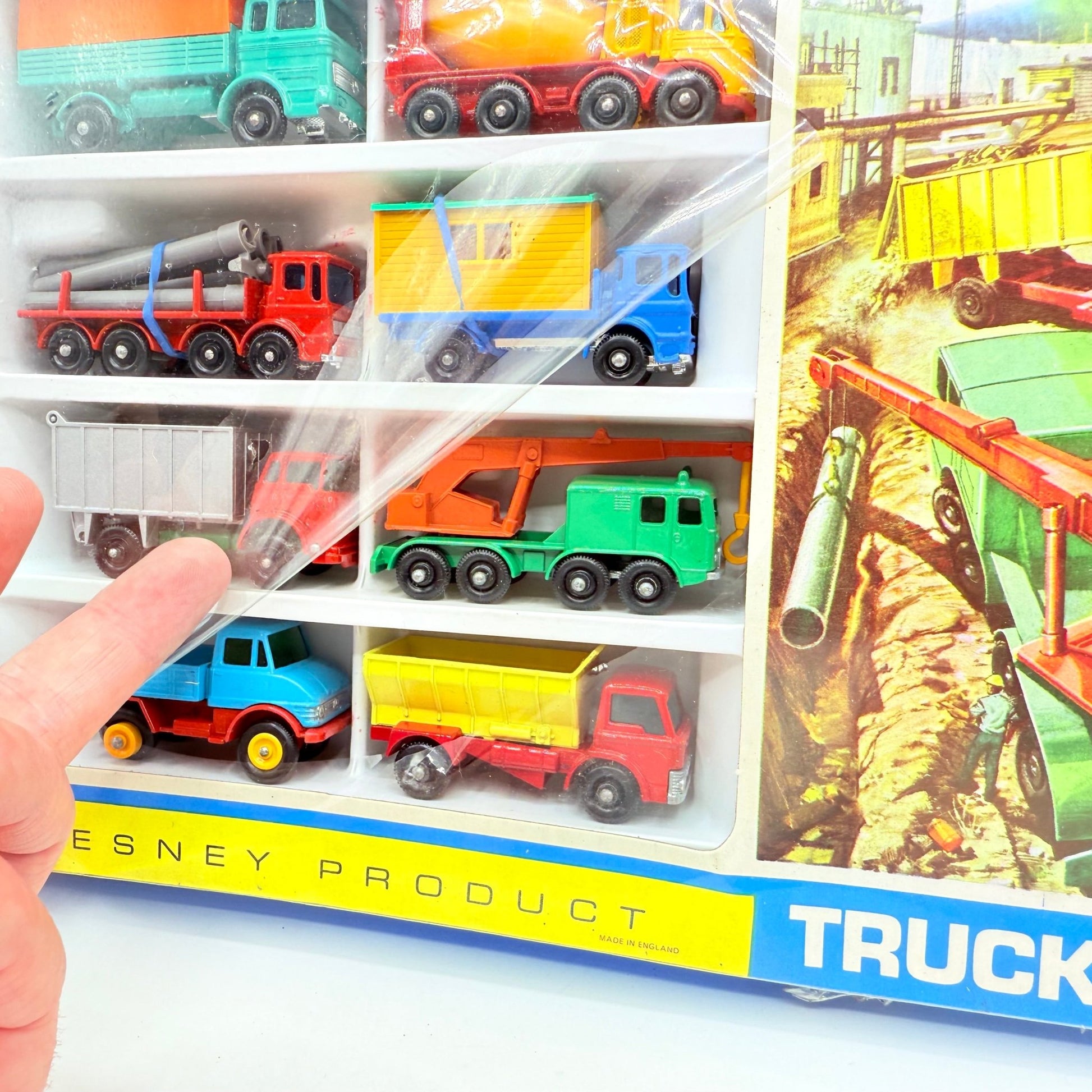 Matchbox Lesney G - 6 Commercial Truck Gift Set - Magic Matchbox