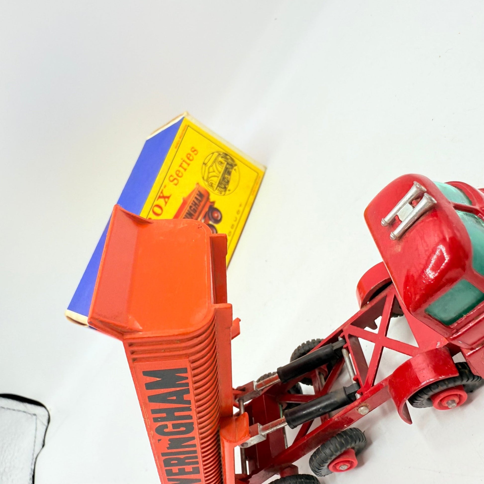 Matchbox Lesney K - 1 King Size Hoveringham 8 - Wheel Tipper Truck - Magic Matchbox