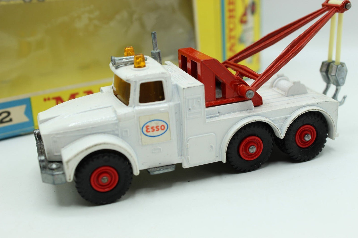 Matchbox Lesney King Size K - 2 Scammell Heavy Wreck Truck White with AMBER Window - Magic Matchbox