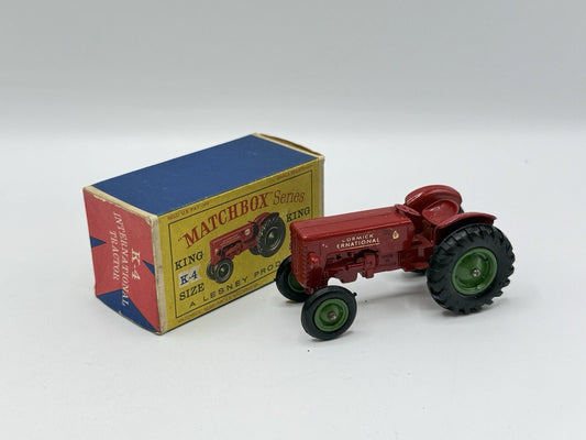 Matchbox Lesney King Size K - 4 International Farm Tractor - Magic Matchbox