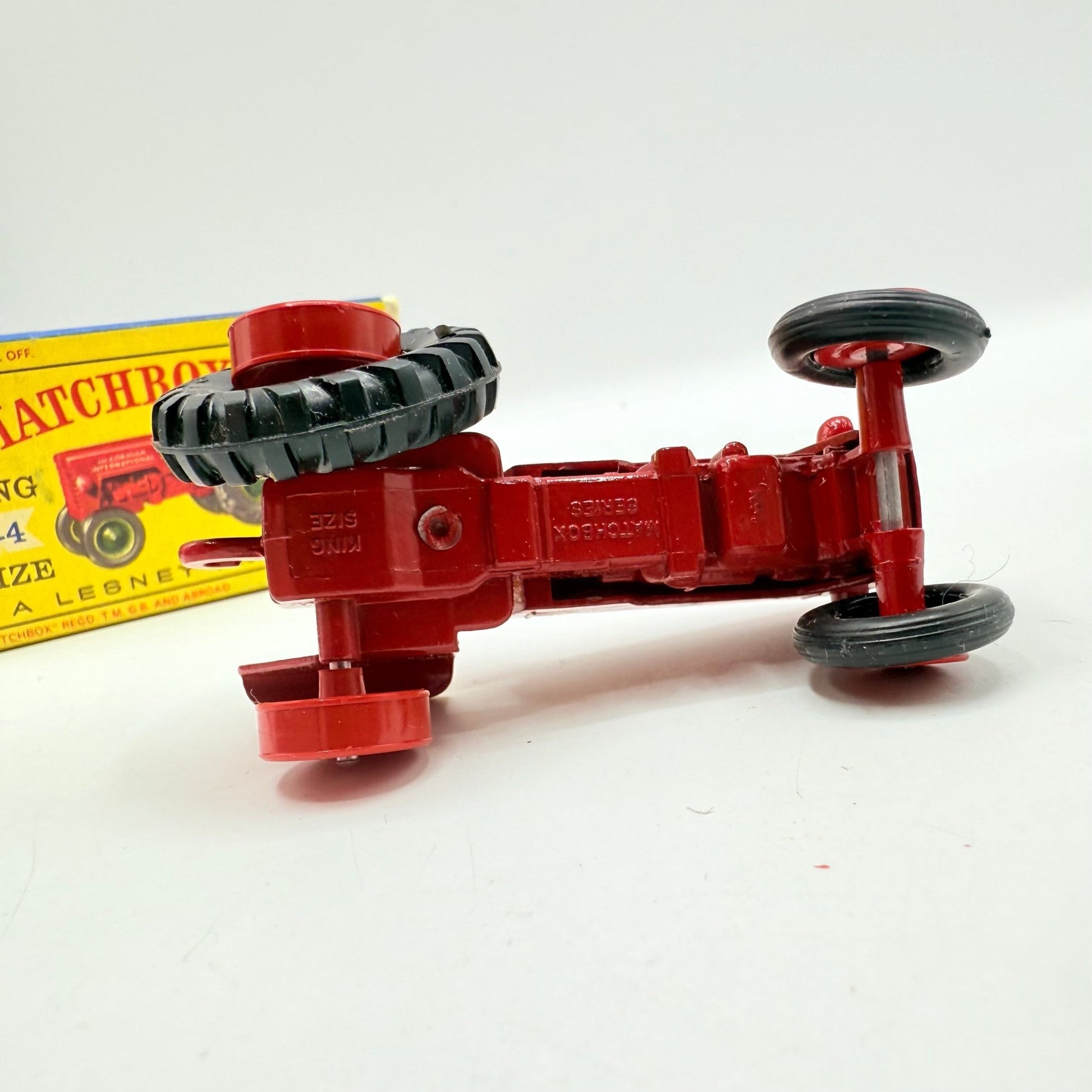 Matchbox Lesney King Size K - 4 McCormick International Tractor - Magic Matchbox